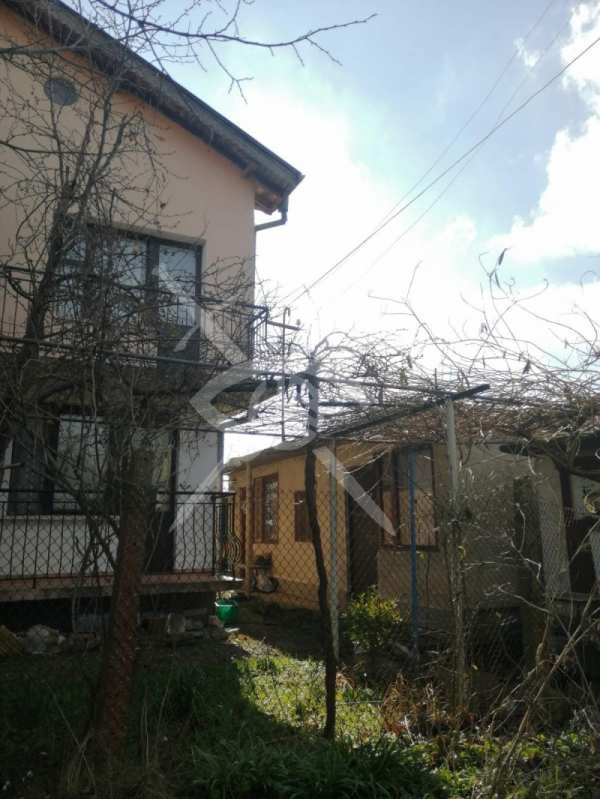 Продава къща, с. ливада, област бургас