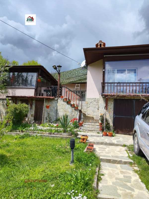 Продава къща, с. негушево, област софия област