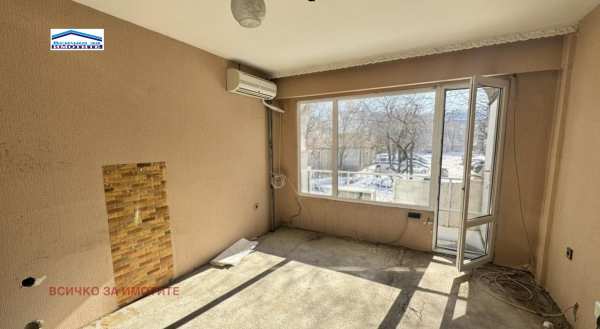 Продава 1-стаен, гр. русе, родина 2