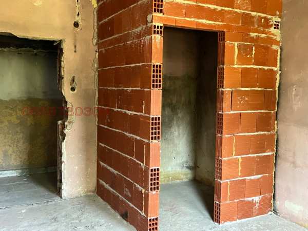 Продава бизнес имот, гр. враца, център