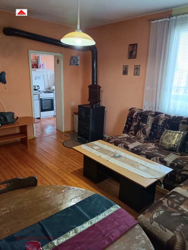 Продава къща, гр. шумен, макак