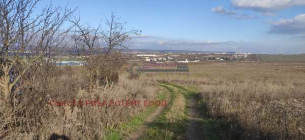 Продава парцел, с. езерово, област варна