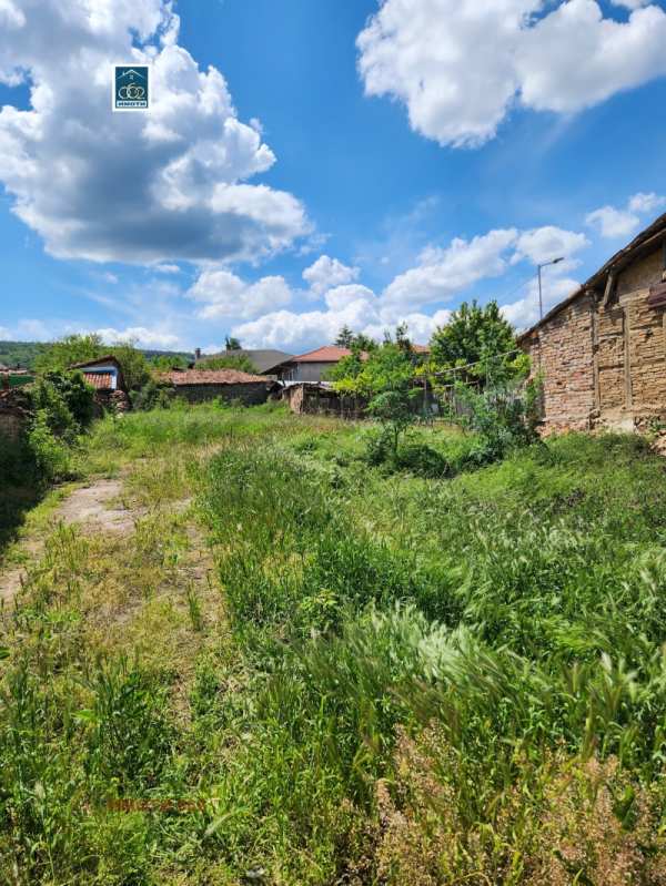 Продава парцел, гр. лясковец, област велико търново