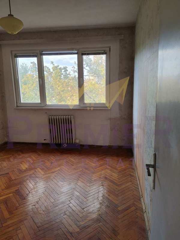 Продава 3-стаен, гр. пловдив, център