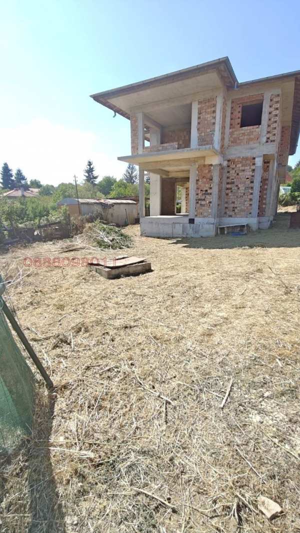 Продава къща, с. долище, област варна