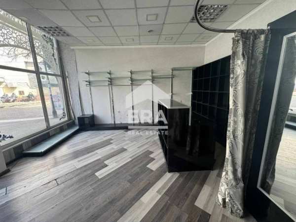 Продава магазин, гр. хасково, център