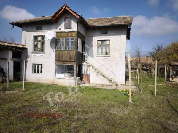 Продава къща, с. хотница, област велико търново