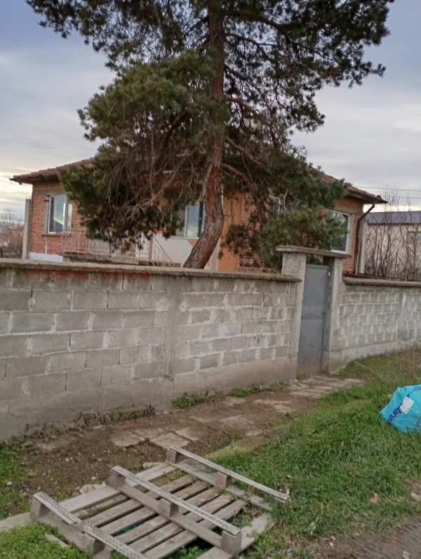 Продава къща, с. костиево, област пловдив