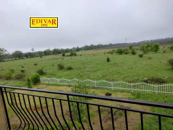 Продава 4-стаен, гр. балчик, област добрич