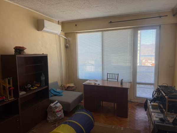 Продава 2-стаен, гр. враца, медковец