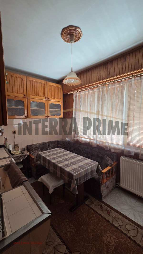 Продава 2-стаен, гр. добрич, балик