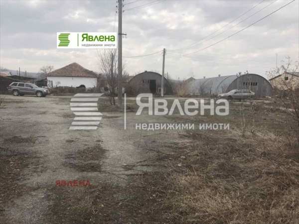 Продава пром. помещение, с. боровци, област монтана