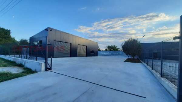 Продава пром. помещение, с. брестовец, област плевен