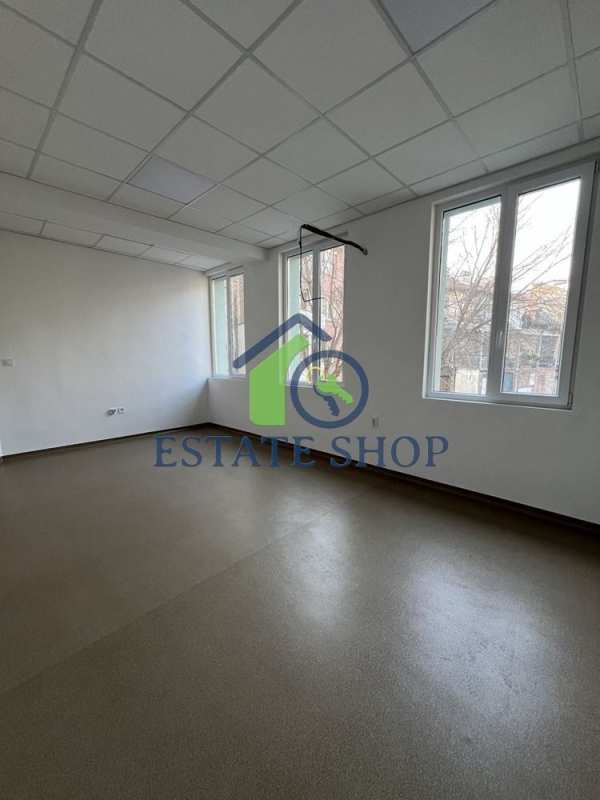Продава офис, гр. пловдив, център