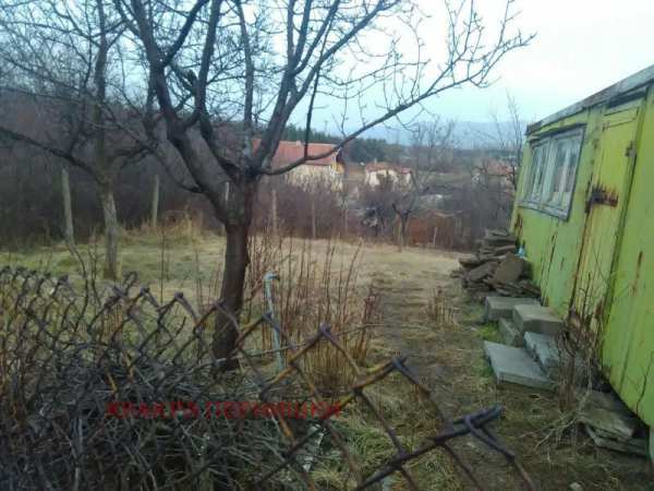 Продава парцел, гр. перник, могиличе