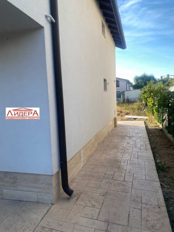 Продава къща, с. войводиново, област пловдив