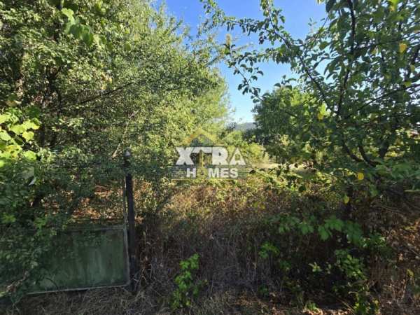 Продава парцел, с. априлово, област софия област