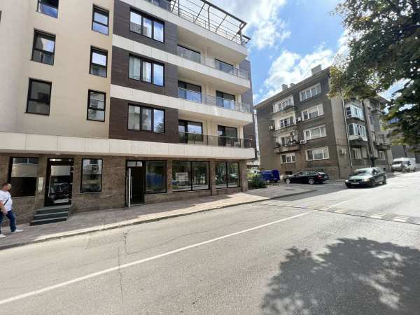 Продава магазин, гр. враца, център