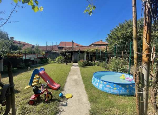 Продава къща, гр. казанлък, област стара загора