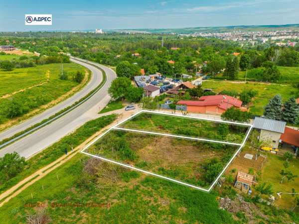 Продава парцел, гр. плевен, м-т плочата