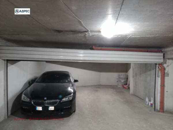 Продава гараж, паркомясто, гр. плевен, широк център