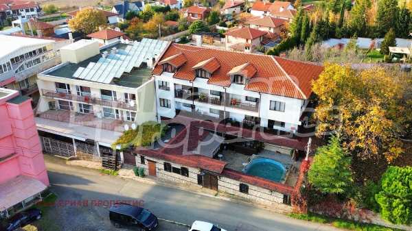 Продава хотел, с. кошарица, област бургас