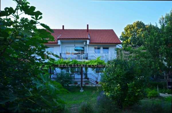 Продава хотел, с. кранево, област добрич