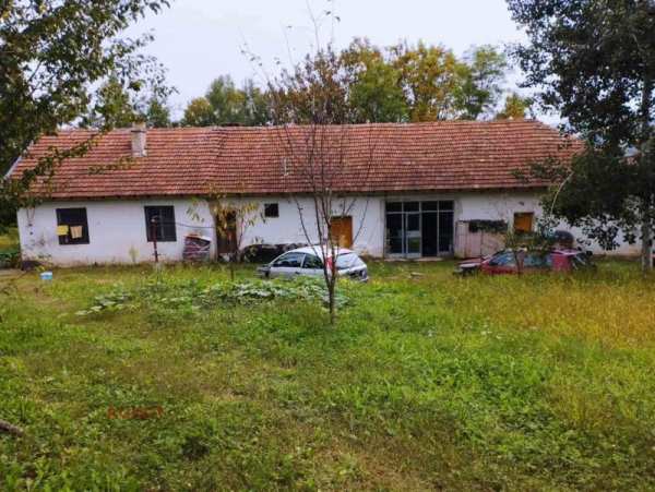 Продава бизнес имот, гр. вършец, област монтана