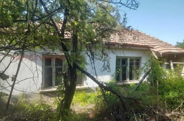 Продава къща, с. дъскот, област велико търново