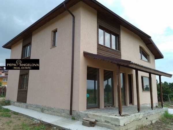 Продава къща, гр. стамболийски, област пловдив