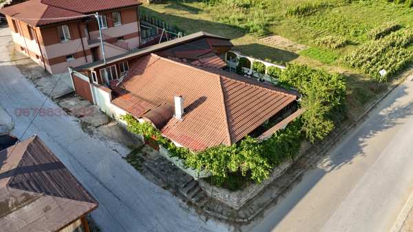 Продава бизнес имот, с. бяла река, област смолян