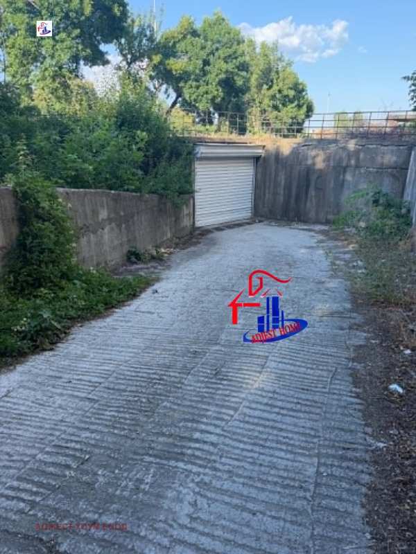 Продава гараж, паркомясто, гр. шумен, център