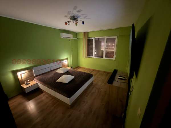 Продава  1-стаен гр. Лом, област Монтана
      42 кв.м