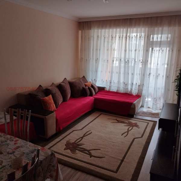 Продава 2-стаен, гр. пазарджик, изток