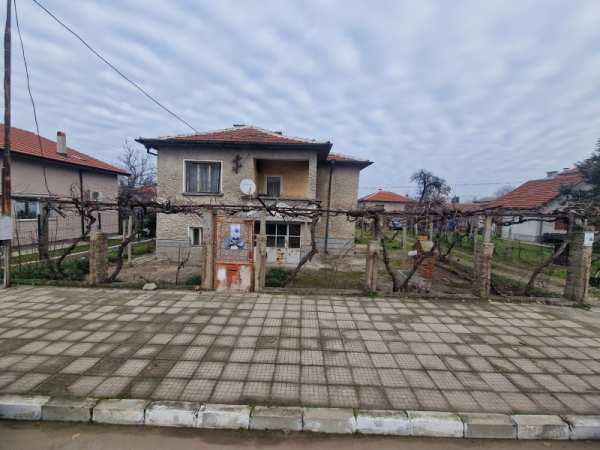 Продава къща, гр. садово, област пловдив