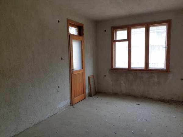 Продава многостаен, гр. карлово, област пловдив