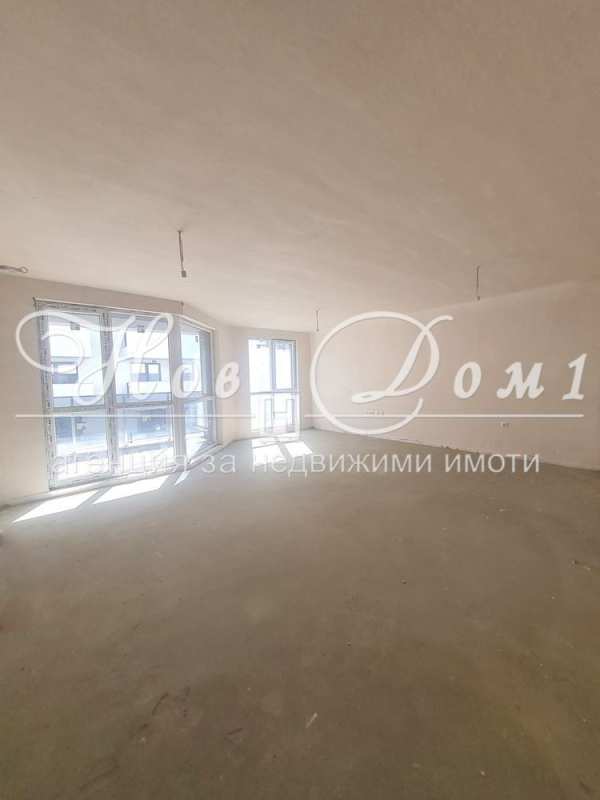 Продава 4-стаен, гр. варна, възраждане 1