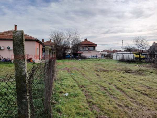 Продава парцел, гр. първомай, област пловдив