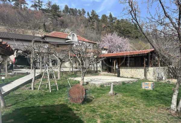 Продава къща, гр. мъглиж, област стара загора