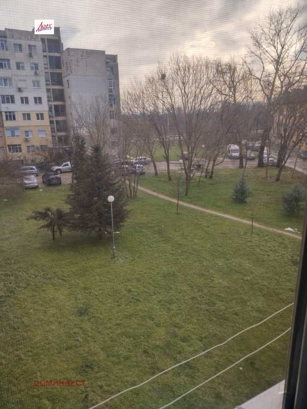 Продава 1-стаен, гр. пловдив, тракия