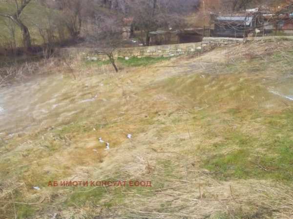 Продава парцел, с. алдомировци, област софия област