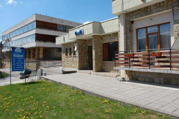 Продава хотел, гр. трявна, област габрово