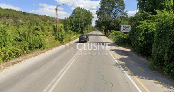 Продава  парцел к.к. Албена, област Добрич
      2500 кв.м