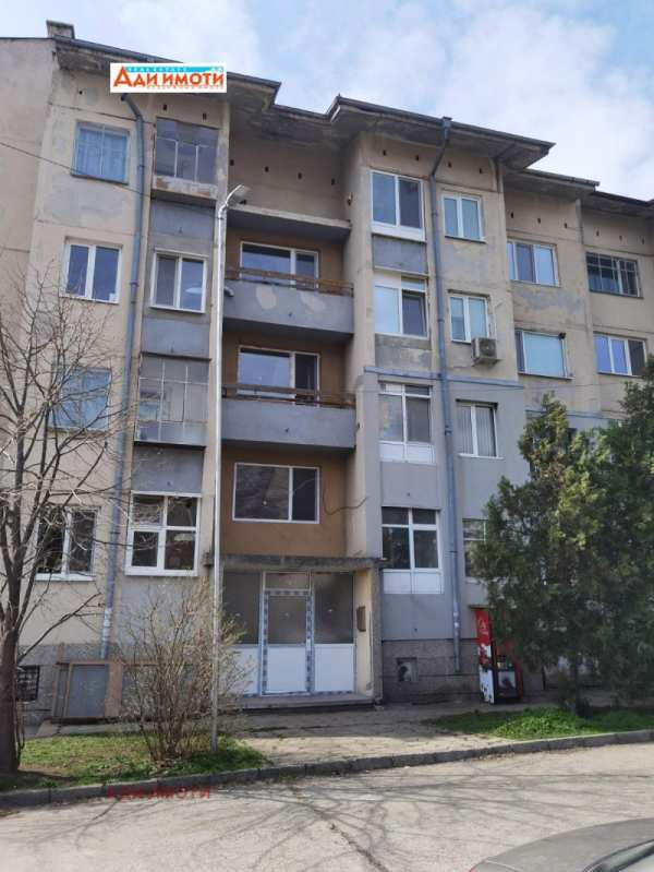 Продава 2-стаен, гр. сопот, област пловдив