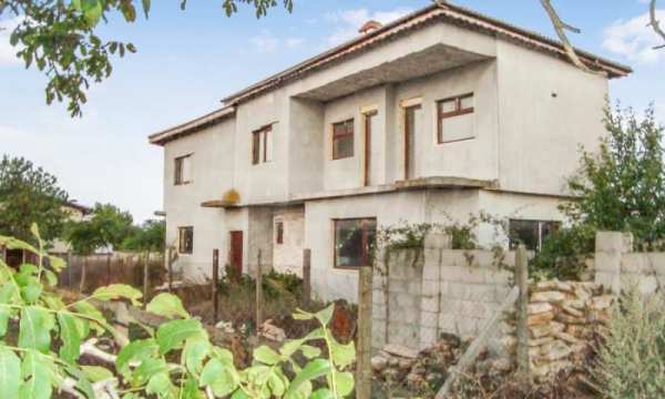 Продава къща, гр. каварна, област добрич
