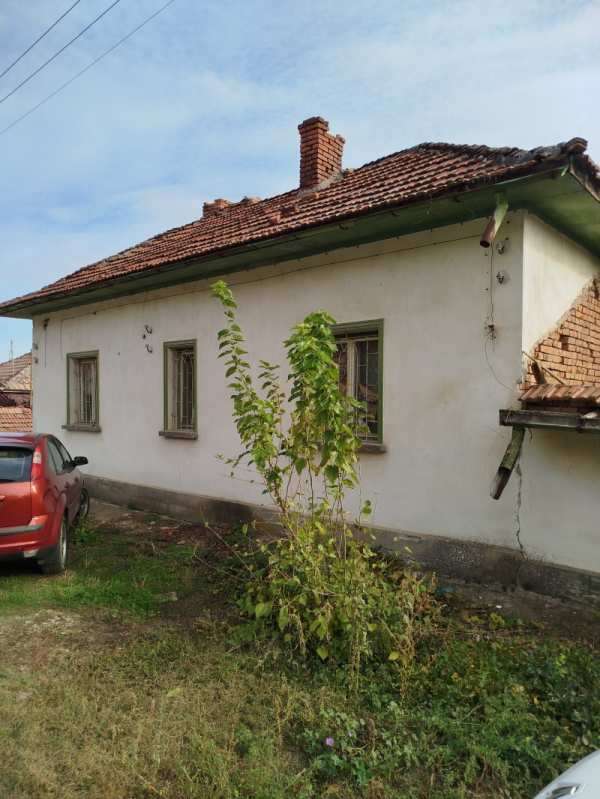 Продава къща, с. садовец, област плевен