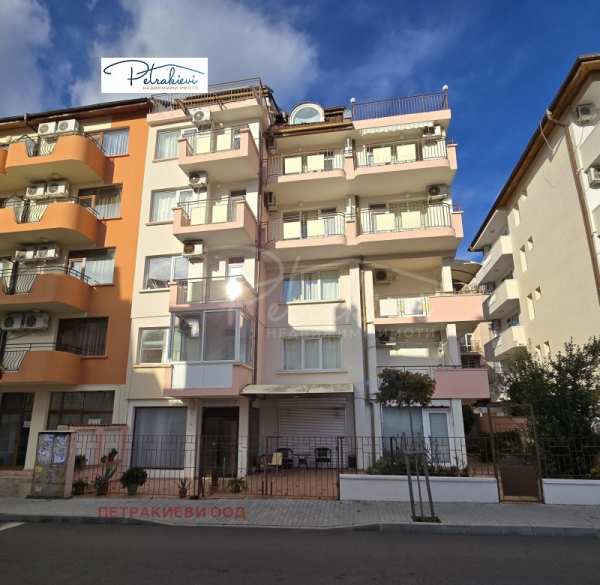 Продава хотел, гр. приморско, област бургас
