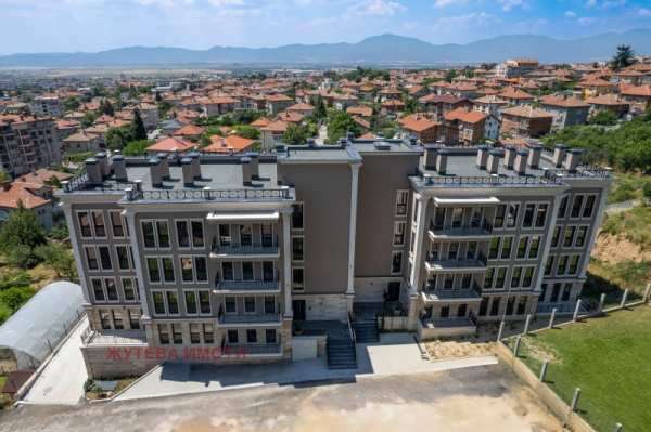 Продава 2-стаен, гр. карлово, област пловдив