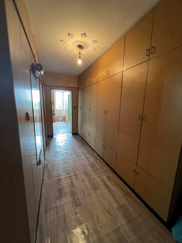 Продава  2-стаен град Ловеч, Център
      58 кв.м