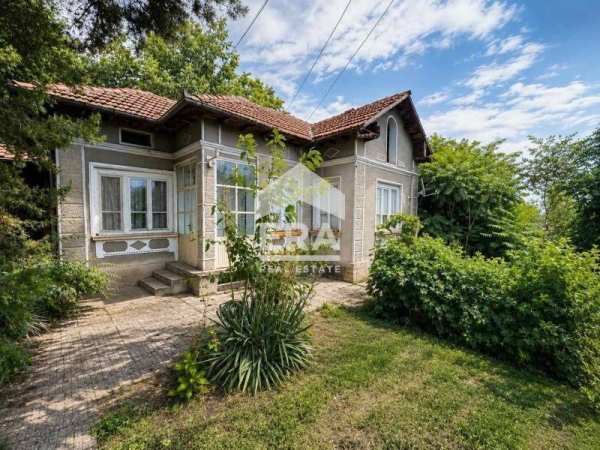 Продава къща, с. горна липница, област велико търново